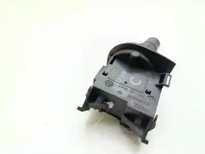 Second-hand car spare part headlights switch for renault scenic ii confort expression oem iam references 7701060397