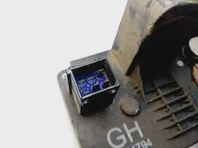 Pezzo di ricambio per auto di seconda mano Serratura Porta Posteriore Destra per OPEL CORSA D Essentia Riferimenti OEM IAM 13154794  
