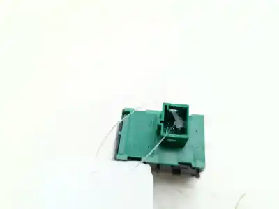 Second-hand car spare part multifunction switch for peugeot 208 (p2) allure oem iam references 9815635480  