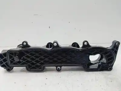 Peça sobressalente para automóvel em segunda mão Tampa De Válvulas por PEUGEOT 407 SW SR Confort Referências OEM IAM 9651815680  