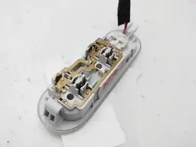 Second-hand car spare part interior light for dacia duster (hs_) 1.5 dci (hsmc) oem iam references 8200073231  
