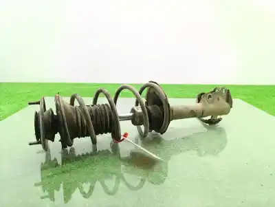 Автозапчасти б/у передний левый амортизатор за toyota yaris (ncp1/nlp1/scp1) 1.4 d-4d linea luna ссылки oem iam 4851059456  