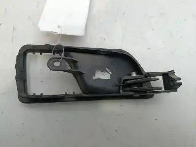 Pezzo di ricambio per auto di seconda mano maniglia interna posteriore sinistra per skoda fabia familiar (6y5) young line 69 cv / 51 kw riferimenti oem iam 6y6839247