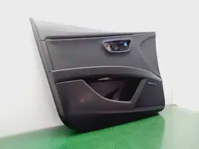 Pezzo di ricambio per auto di seconda mano rivestimento porta anteriore sinistro per seat leon st (5f8) 1.8 tsi riferimenti oem iam 5f4867131   Pezzo di ricambio per auto di seconda mano rivestimento porta anteriore sinistro per seat leon st (5f8) 1.8 tsi riferimenti oem iam 5f4867131