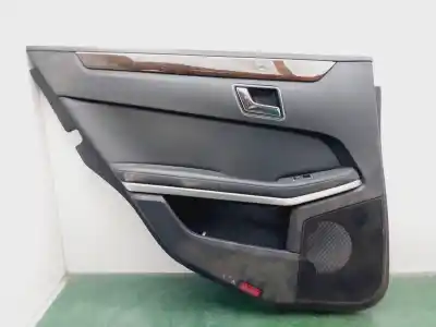Recambio de automóvil de segunda mano de GUARNECIDO PUERTA TRASERA IZQUIERDA para MERCEDES-BENZ CLASE E (W212) FAMILIAR 220 CDI BlueEfficiency (212.202) 170 CV / 125 KW referencias OEM IAM A2127300148  
