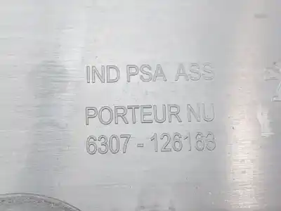 Автозапчасти б/у обивка левой передней двери за citroen c4 grand picasso exclusive 116 cv / 85 kw ссылки oem iam 6307126163