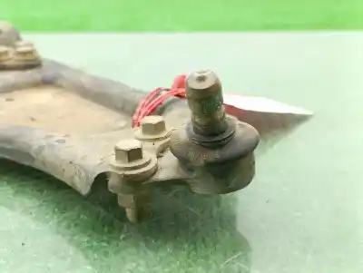 Peça sobressalente para automóvel em segunda mão braço de suspensão inferior dianteiro direito por opel combo tour referências oem iam 13140038