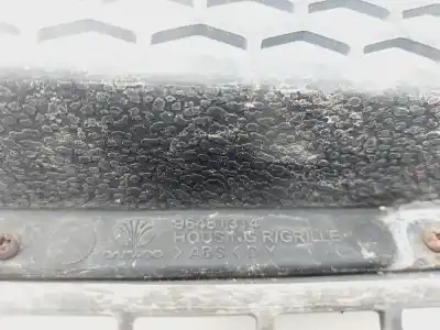 Peça sobressalente para automóvel em segunda mão grelha frontal por daewoo kalos (klas) 1.2 referências oem iam 96481314  