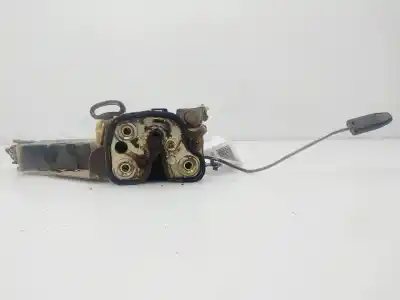 Second-hand car spare part left front door lock for opel corsa b (s93) 1.7 d (f08, f68, m68) oem iam references 90493701  