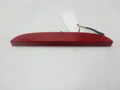 Second-hand car spare part central brake light for renault clio ii fase i (b/cbo) 1.2 oem iam references 7700410753  