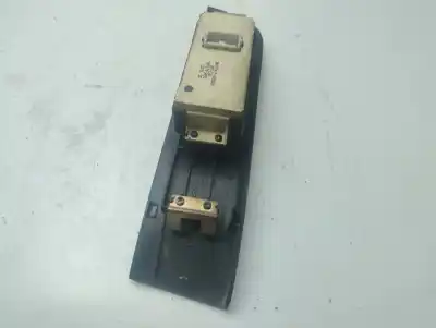 Pezzo di ricambio per auto di seconda mano Interruttore Alzacristalli Anteriore Destro per OPEL FRONTERA B Sport Riferimenti OEM IAM 8971745851  