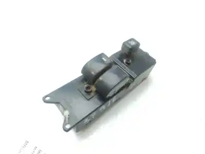 Peça sobressalente para automóvel em segunda mão Botão / Interruptor Elevador Vidro Dianteiro Esquerdo por MITSUBISHI L 200 (KA0/KB0) Invite Club Cab 4WD Referências OEM IAM MR587954  