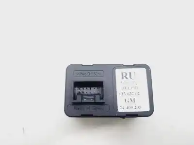 Second-hand car spare part left front power window switch for opel meriva cosmo oem iam references 13363202  