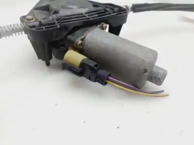 Second-hand car spare part driver left window regulator for renault clio ii fase i (b/cbo) 1.2 oem iam references 7700842241g  