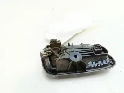 Second-hand car spare part interior left front handle for suzuki ignis rm (mh) básico oem iam references 8310286g00s1s  