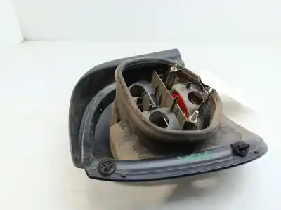 Pezzo di ricambio per auto di seconda mano luci posteriori destra per renault megane i scenic (ja0) 1.9 dti diesel cat 98 cv / 72 kw riferimenti oem iam 7701042408  