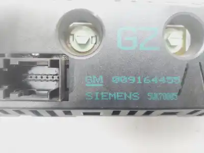 Second-hand car spare part multifunction display for opel meriva cosmo oem iam references 9164455  