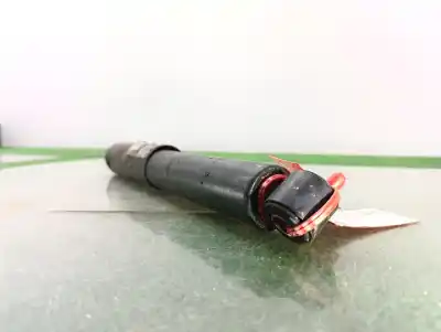 Pezzo di ricambio per auto di seconda mano ammortizzatore posteriore destro per mitsubishi montero (v20/v40) 2800 td gls riferimenti oem iam mb663364  