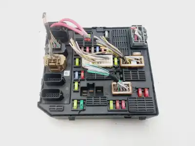 Gebrauchtes Autoersatzteil relais sicherungskasten multifunktionsrelais zum renault scénic iii (jz0/1_) 1.9 dci (jz0j, jz1j, jz1k, jz1s) oem-iam-referenzen 284b62342r