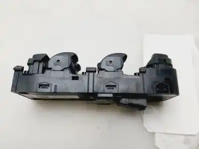 Peça sobressalente para automóvel em segunda mão botão / interruptor elevador vidro dianteiro esquerdo por volvo v40 momentum referências oem iam 31453232  