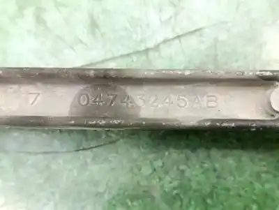 Peça sobressalente para automóvel em segunda mão braço de suspensão traseiro inferior direito por chrysler 300 c 3.0 crd cat referências oem iam 04743245ab  