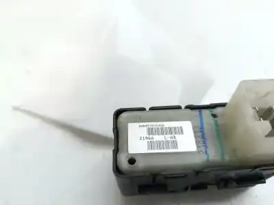 Peça sobressalente para automóvel em segunda mão botão / interruptor elevador vidro traseiro direito por chrysler 300 c 3.0 crd cat referências oem iam 04602787aa