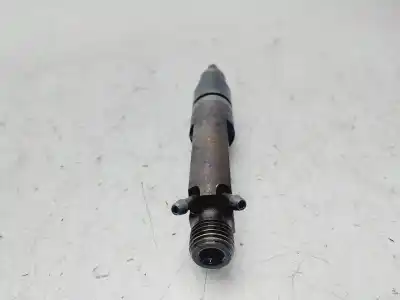 İkinci el araba yedek parçası ENJEKTÖR için VOLKSWAGEN GOLF IV BERLINA (1J1) Conceptline OEM IAM referansları 038130202A  