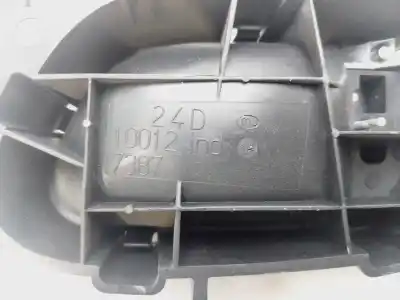 Pezzo di ricambio per auto di seconda mano maniglia interna anteriore destra per peugeot 407 sw st sport riferimenti oem iam 96526177vd  