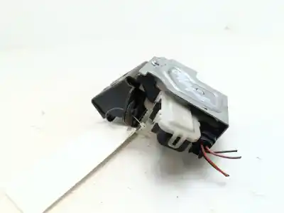 Second-hand car spare part trunk lock for mazda 2 (de_, dh_) 1.3 (de3fs) oem iam references df7162310d