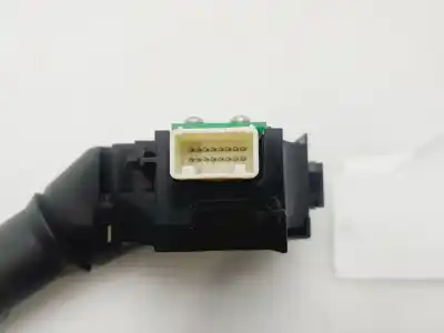 Pezzo di ricambio per auto di seconda mano comando pulito per mazda 2 (de_, dh_) 1.3 (de3fs) riferimenti oem iam df7166128  