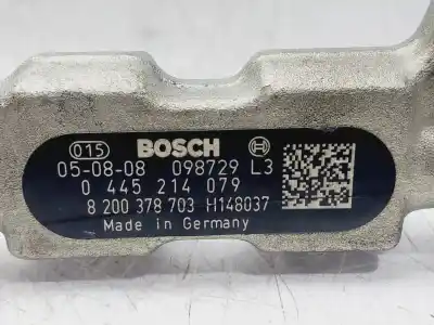 Recambio de automóvil de segunda mano de RAMPA INYECTORA para NISSAN INTERSTAR MOD. 04 (X70) Kasten L1H1 3.3t 114 CV / 84 KW referencias OEM IAM 8200378703  
