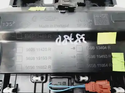 Second-hand car spare part interior light for renault austral techno 199 cv / 147 kw oem iam references 969813460r  
