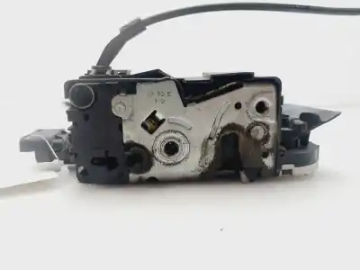 Pièce détachée automobile d'occasion serrure de porte avant gauche pour peugeot 407 sw st sport références oem iam 9686683680  
