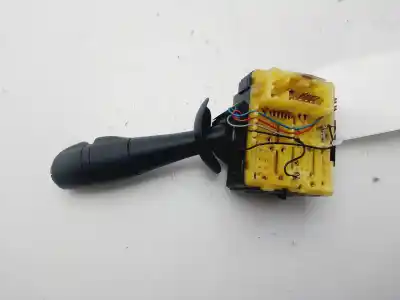 Pezzo di ricambio per auto di seconda mano comando pulito per renault captur zen riferimenti oem iam 255675887r  