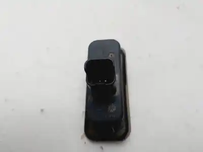 Second-hand car spare part tailgate back door handle for renault captur zen oem iam references 8200076256  