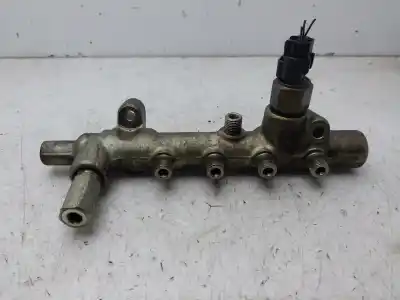 Pezzo di ricambio per auto di seconda mano rampa iniettori per opel combo tour riferimenti oem iam 97313863  