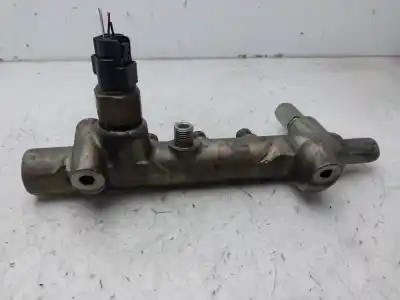 Pezzo di ricambio per auto di seconda mano rampa iniettori per opel combo tour riferimenti oem iam 97313863  