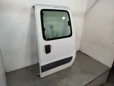 Автозапчасти б/у левая сдвижная боковая дверь за renault kangoo (f/kc0) luxe privilege ссылки oem iam 7751473602  