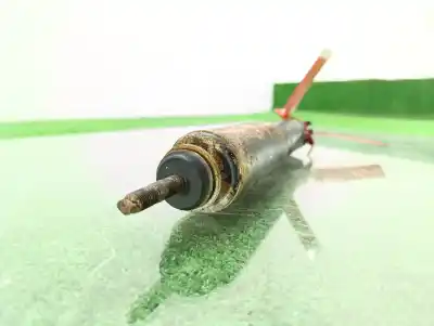 Автозапчастина б/у передній правий амортизатор для mitsubishi montero (l040) 2500 td посилання на oem iam mr267960  