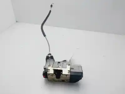 Pezzo di ricambio per auto di seconda mano Serratura Porta Posteriore Destra per PEUGEOT 307 BREAK/SW (S2) SW 90 CV / 66 KW Riferimenti OEM IAM 9138G0  