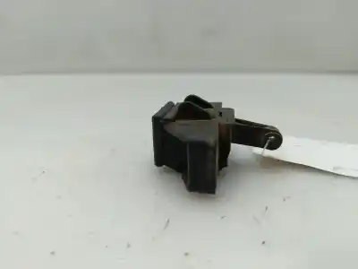 Peça sobressalente para automóvel em segunda mão fechadura do mala por renault clio ii fase ii (b/cb0) expression referências oem iam 7700308997  
