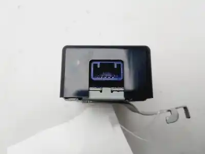 Pezzo di ricambio per auto di seconda mano modulo elettronico per toyota prius (nhw30) plug-in hybrid advance riferimenti oem iam 8974047031  