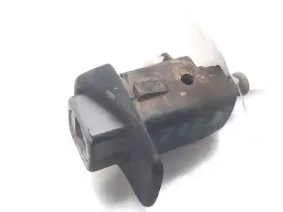 Second-hand car spare part exterior left front door handle for seat marbella ce oem iam references se028521601a  