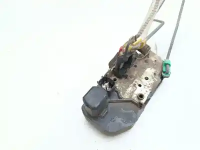 Second-hand car spare part front right door lock for chrysler 300 c 3.0 crd cat oem iam references 04575894ab  