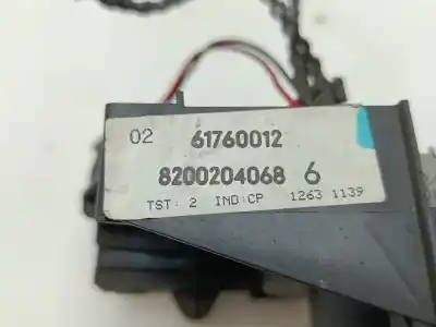 Peça sobressalente para automóvel em segunda mão  por RENAULT CLIO II FASE II (B/CB0)  Referências OEM IAM 8200204068  
