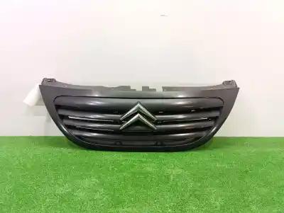 Second-hand car spare part front grille for citroen c3 1.4 hdi (68 cv) 1.4 hdi oem iam references 9647156780  