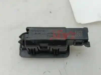 Second-hand car spare part interior light for volvo xc 40 inscription 2wd 150 cv / 110 kw oem iam references 31663793  