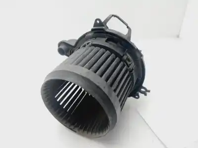 Pezzo di ricambio per auto di seconda mano ventola riscaldamento per renault captur zen riferimenti oem iam 5p3730000  