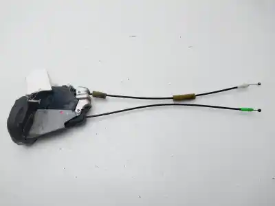 Second-hand car spare part rear left door lock for toyota prius (nhw30) plug-in hybrid advance oem iam references 6906047070