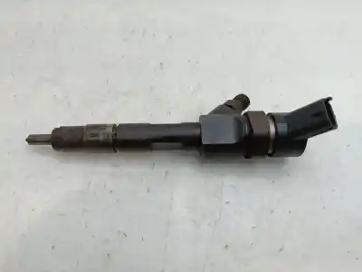 Second-hand car spare part injector for renault kangoo (f/kc0) authentique 4x4 oem iam references 7700111014  